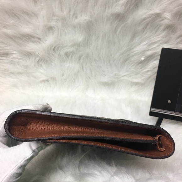 Authentic Louis Viutton vintage sling bag - Picture 6 of 8